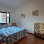 Casa Giardina-bilocale Con Deposito Biciclette-sci 아파트