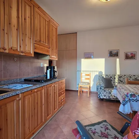 Casa Giardina-bilocale Con Deposito Biciclette-sci Appartamento San Giacomo (Piedmont)