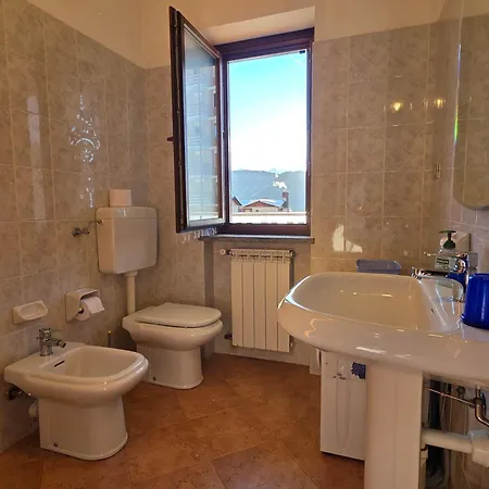 Casa Giardina-bilocale Con Deposito Biciclette-sci Apartment *