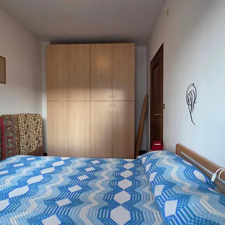 Casa Giardina-bilocale Con Deposito Biciclette-sci Апартаменты *