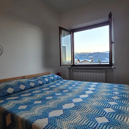 Διαμέρισμα Casa Giardina-bilocale Con Deposito Biciclette-sci