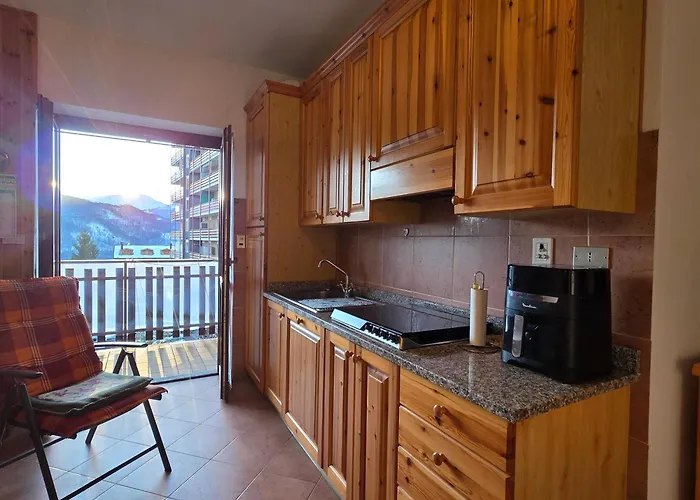 公寓 Casa Giardina-bilocale Con Deposito Biciclette-sci *