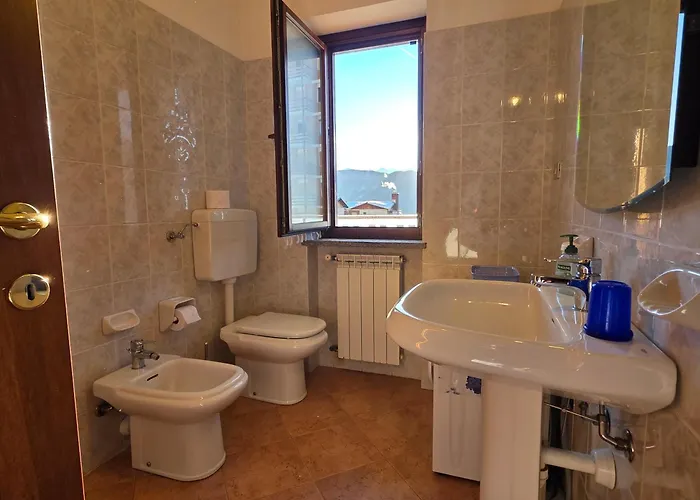 Casa Giardina-bilocale Con Deposito Biciclette-sci Apartment *