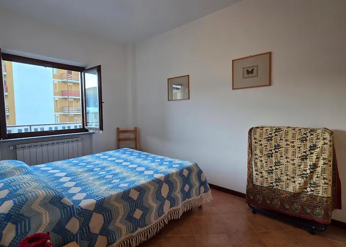 Casa Giardina-bilocale Con Deposito Biciclette-sci Apartment